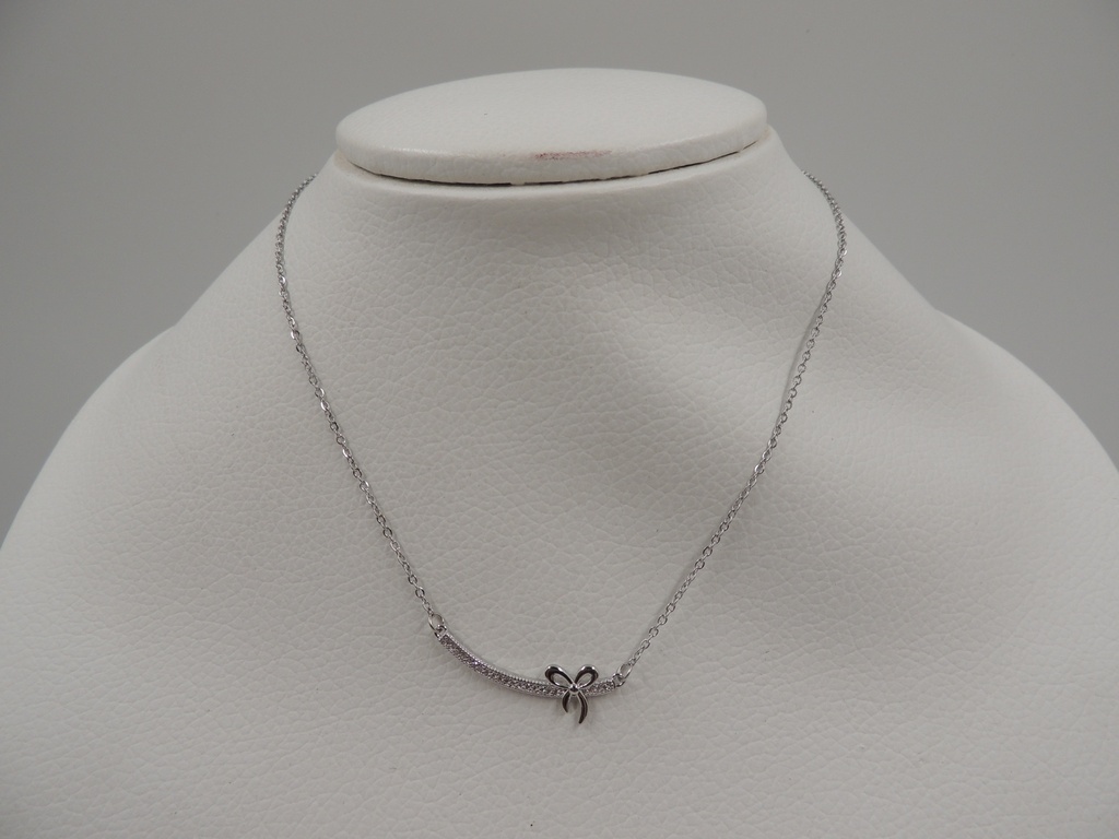 Cadena acero blanco con dije de bronce 40+5