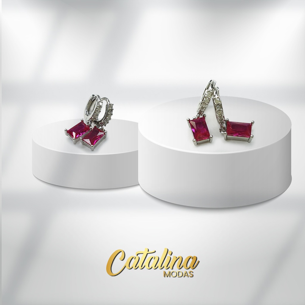 Aro con strass y dije